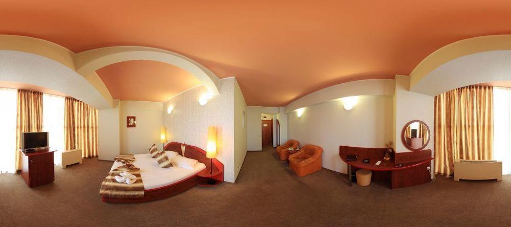 Hotel Helin - Calea Bucuresti Крайова Экстерьер фото
