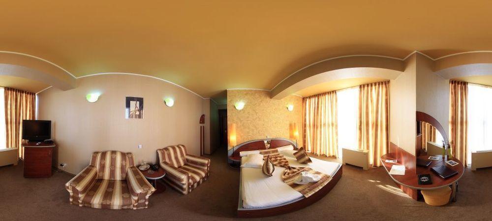 Hotel Helin - Calea Bucuresti Крайова Экстерьер фото